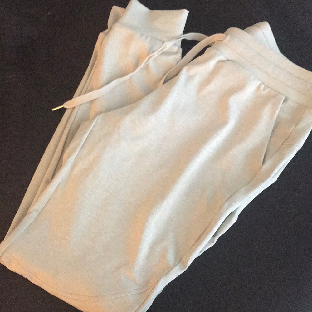 NEVER WORN Buff Bunny Joggers